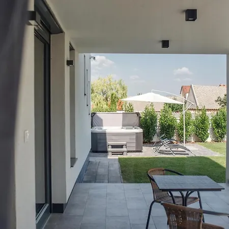 Style Apartment *
